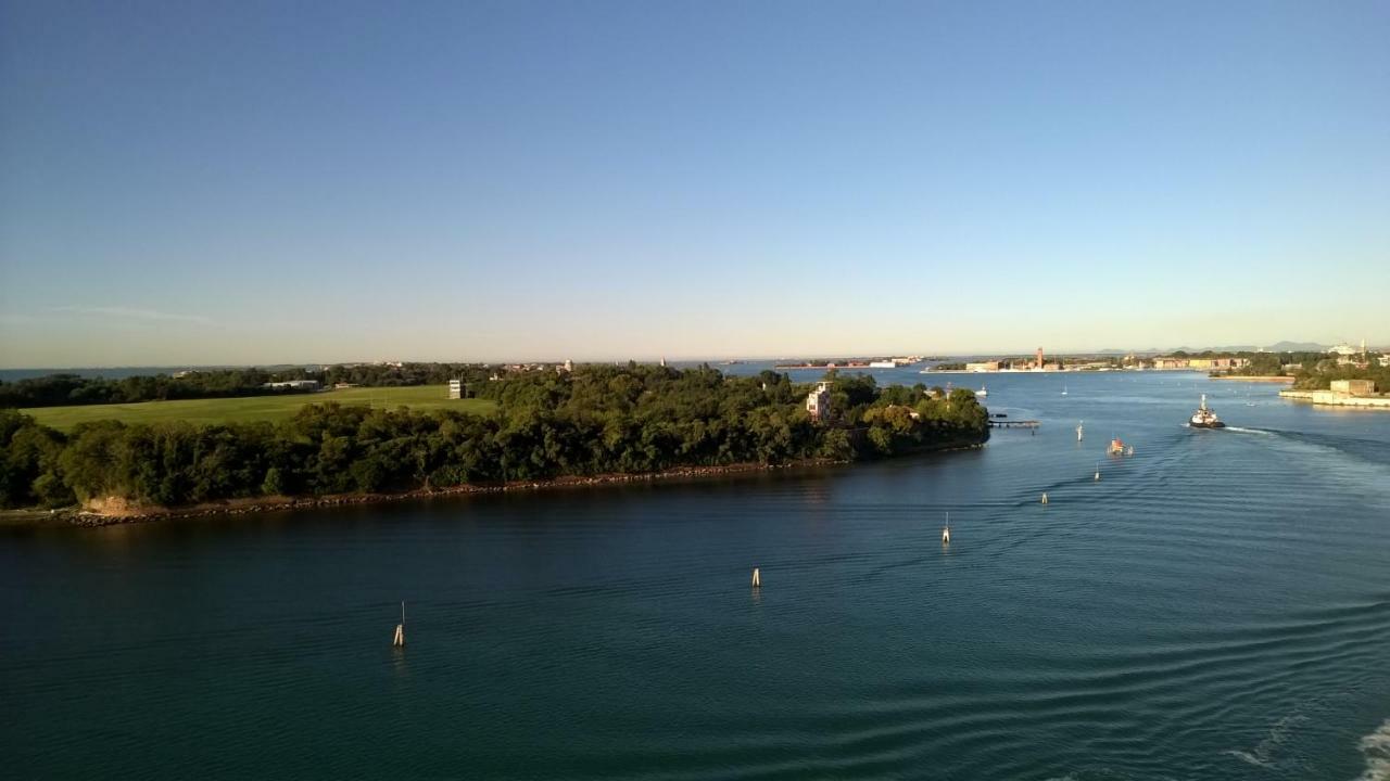 Appartamento Alla Riviera Venezia Lido Esterno foto